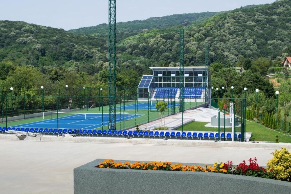 Premier Aqua Hotel-Teniski tereni.jpg