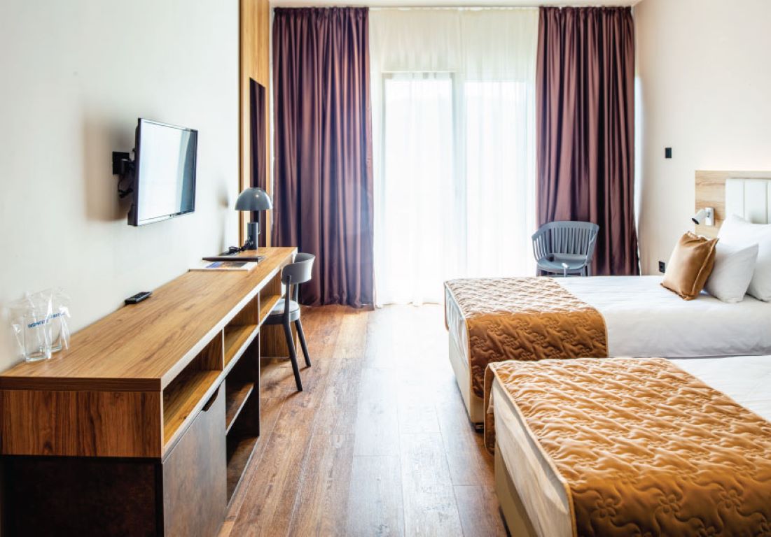 Movenpick Resort and Spa Fruske Terme-Standardna soba.jpg