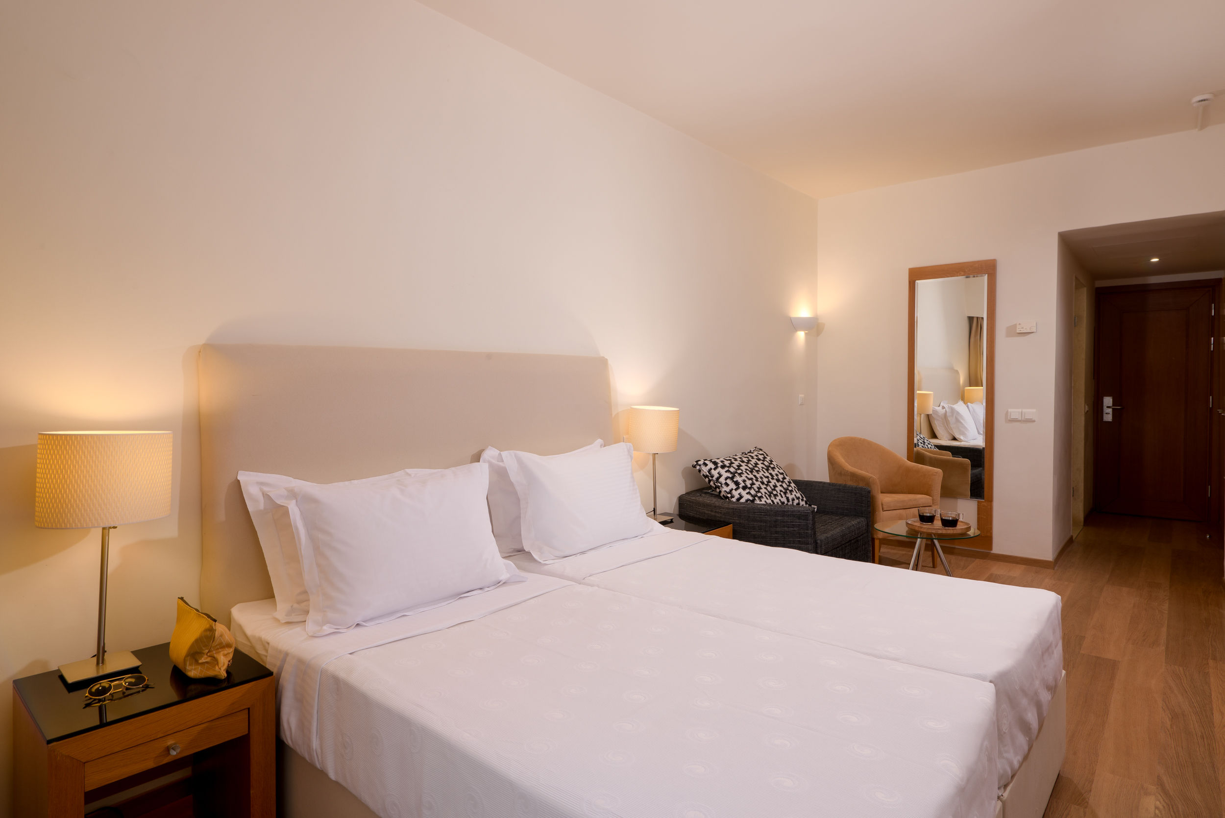 Kassandra Palace Hotel Deluxe Room SSV.jpg