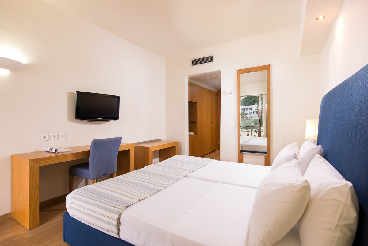 Kassandra Palace Hotel double room MV 3.jpg