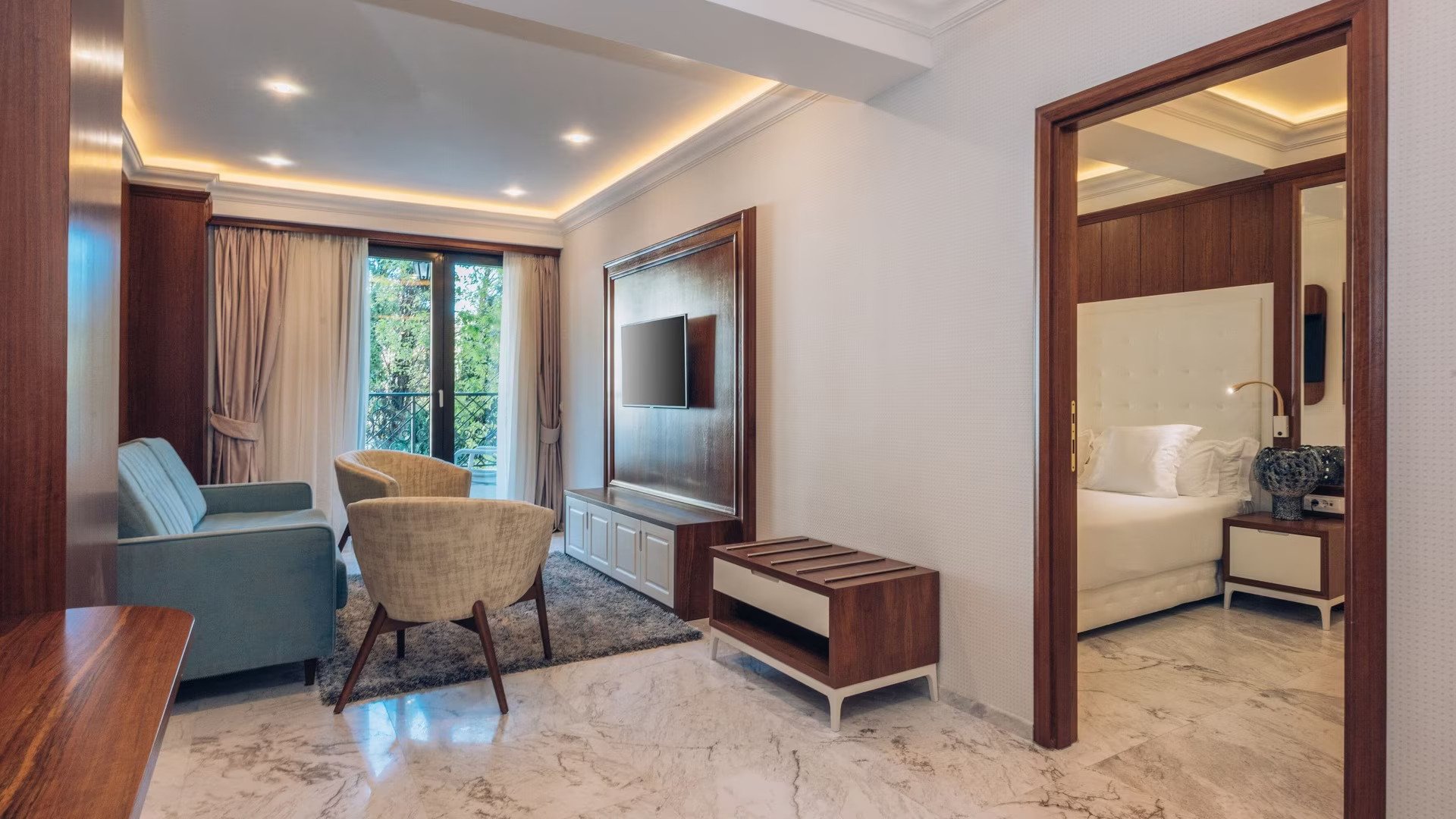 Iberostar Slavija Hotel-Deluxe porodican soba.jpg