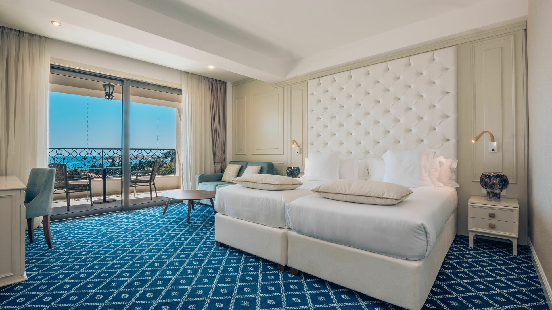 Iberostar Slavija Hotel-Standardna soba pogled more.jpg