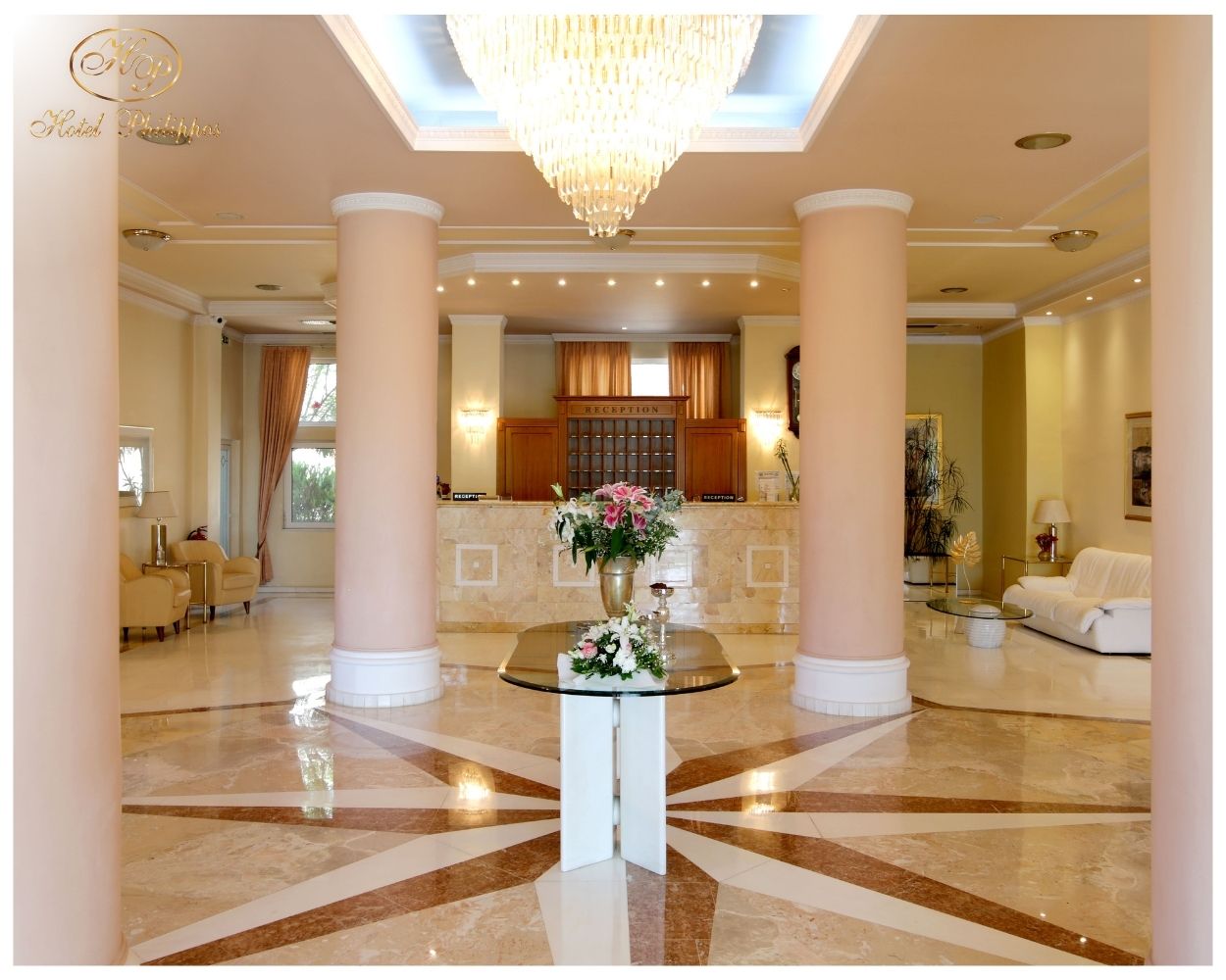 Philippos Hotel recepcija.jpg