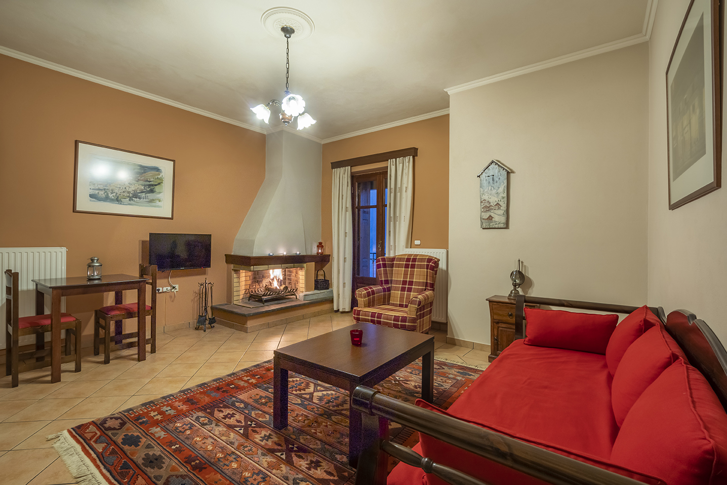Ef Zin Hotel apartman.jpg