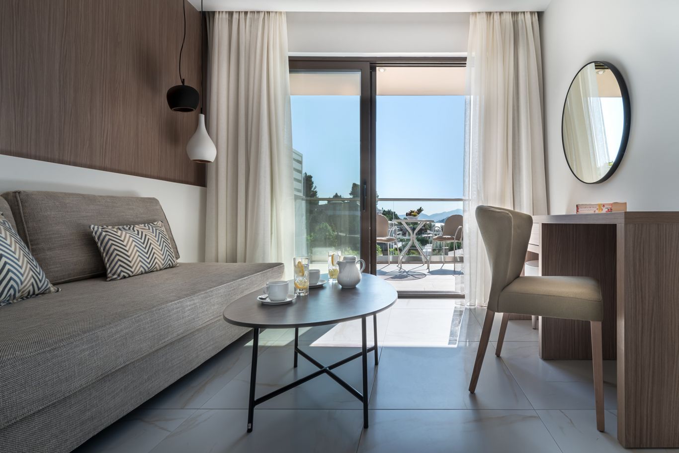 Kassandra Bay Resort Suites & Spa superior soba.jpg