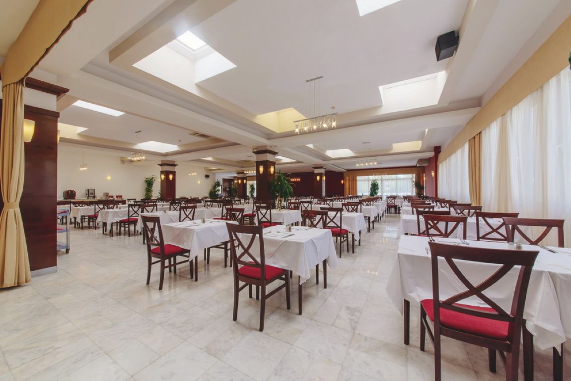 Montenegro Beach Resort Hotel-Restoran.jpg