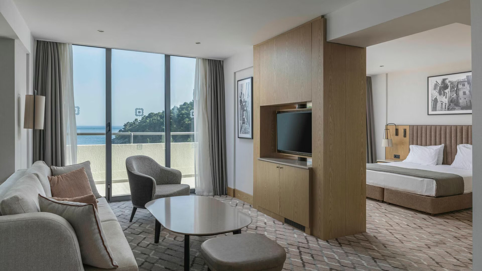 Hotel Iberostar Bellevue-Master suite.jpg