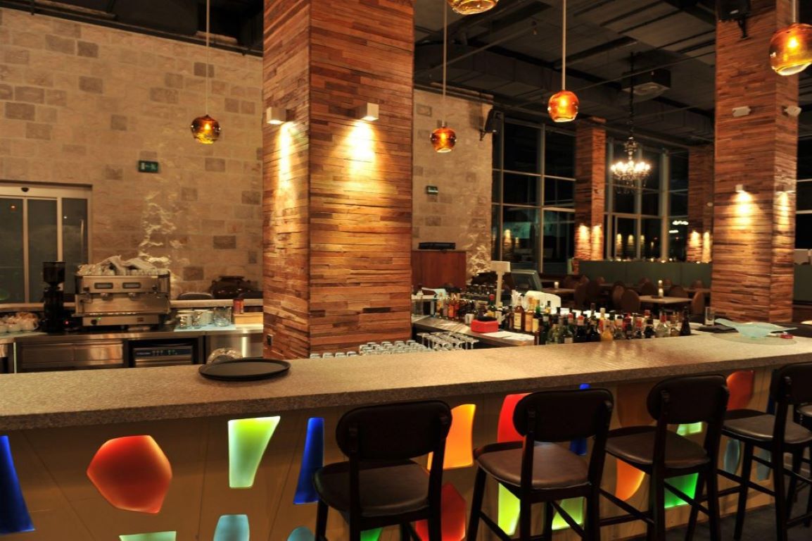 Avala Resort & Villas-Bar.jpg