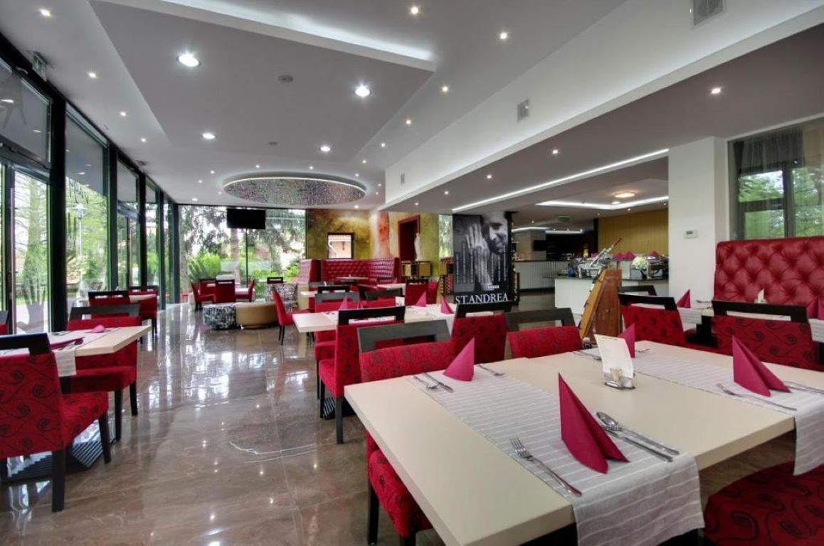 Aqua Hotel-Restoran.jpg