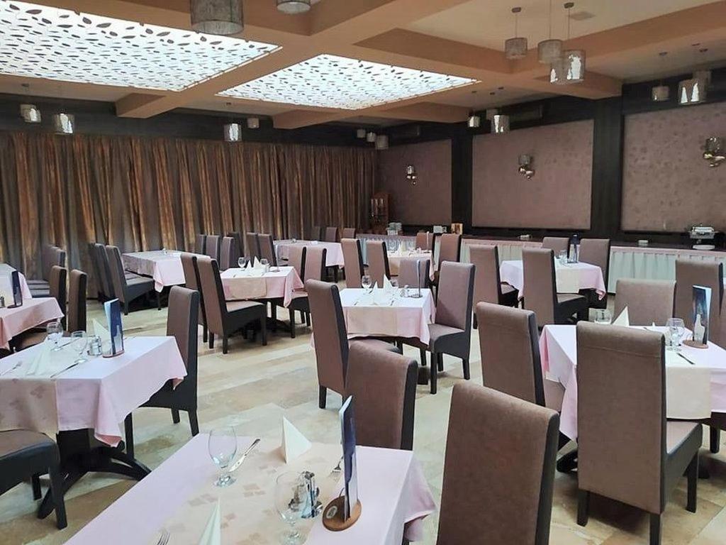 Park Hotel Gyula-Restoran.jpg