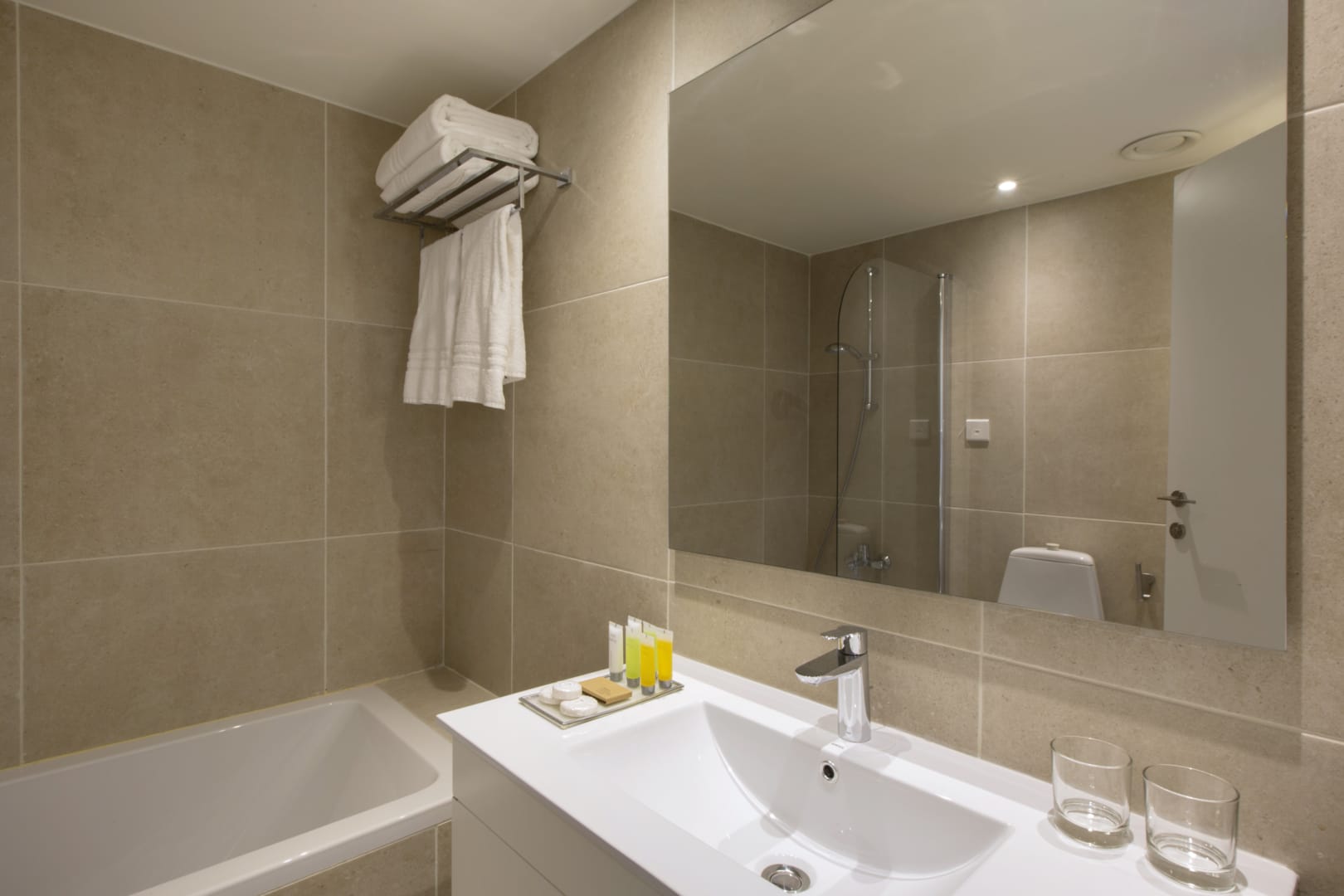 Venus Beach Hotel kupatilo.jpg
