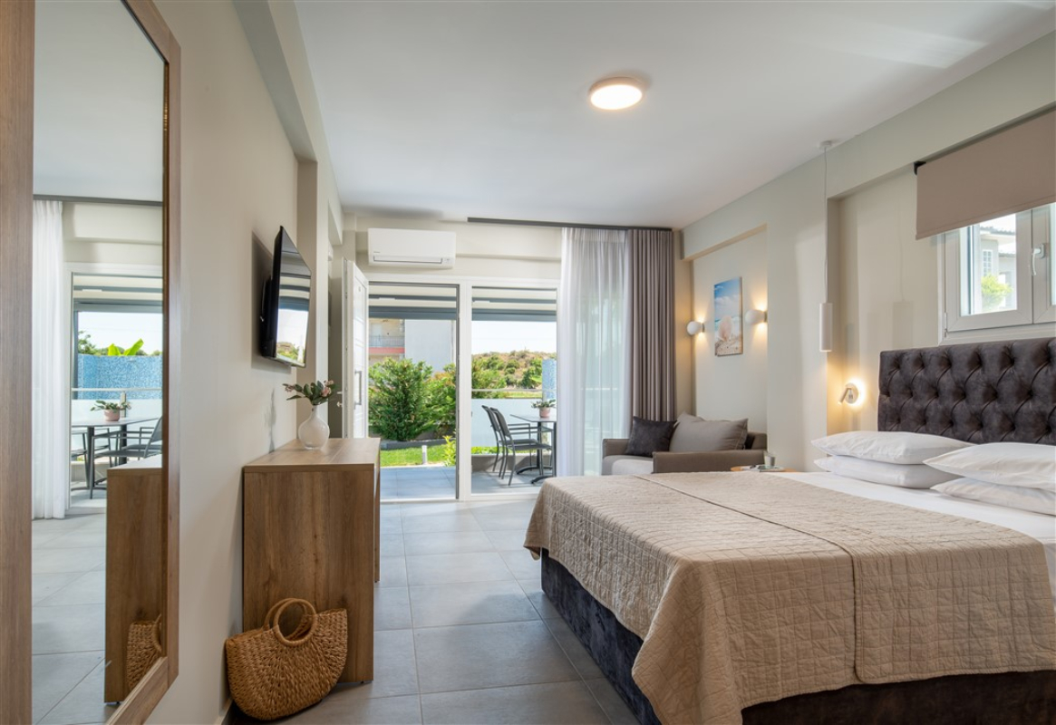 Astra Sarti Luxury Suites executive studio.jpg