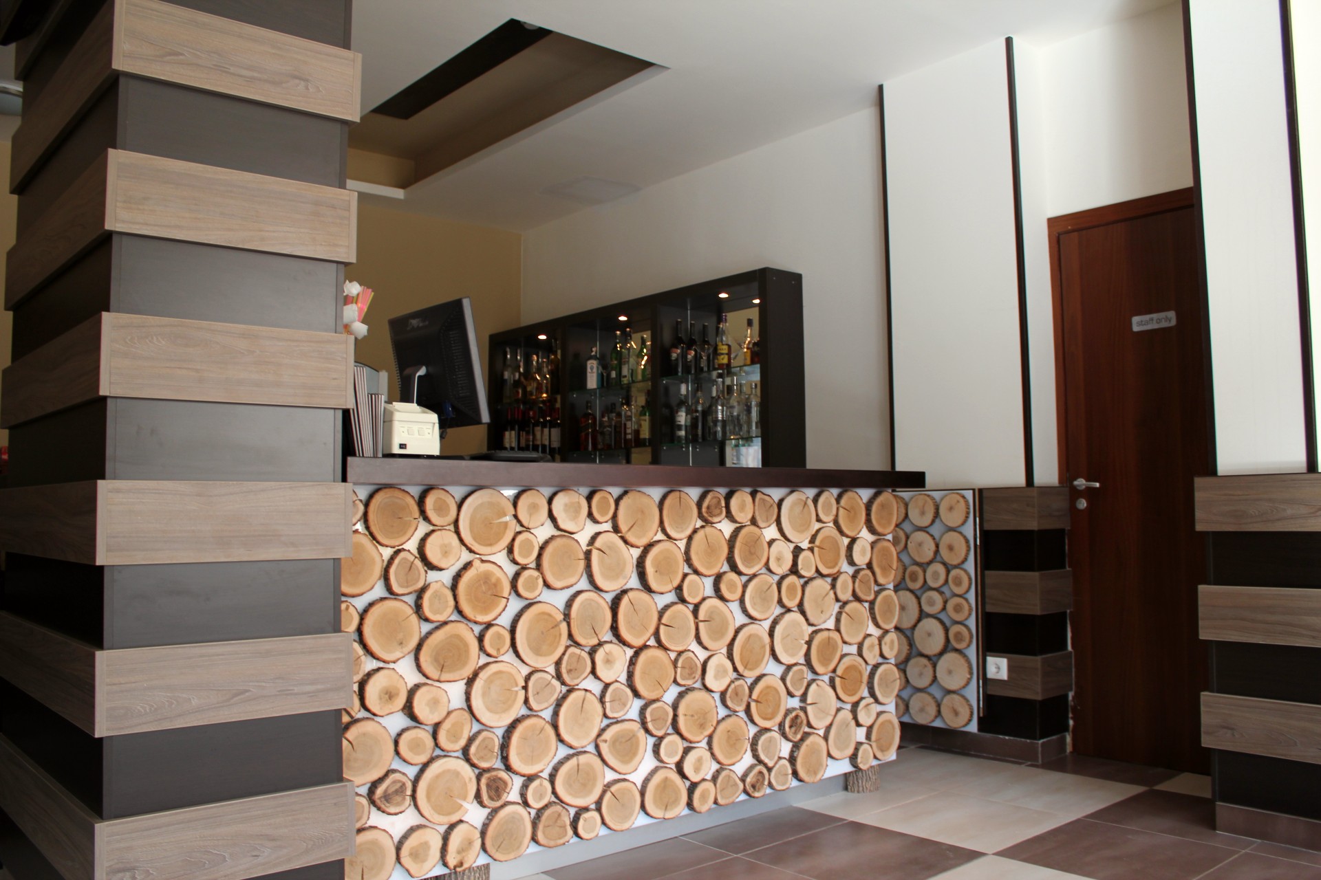 Borovets Green Hotel-Lobby bar.jpg