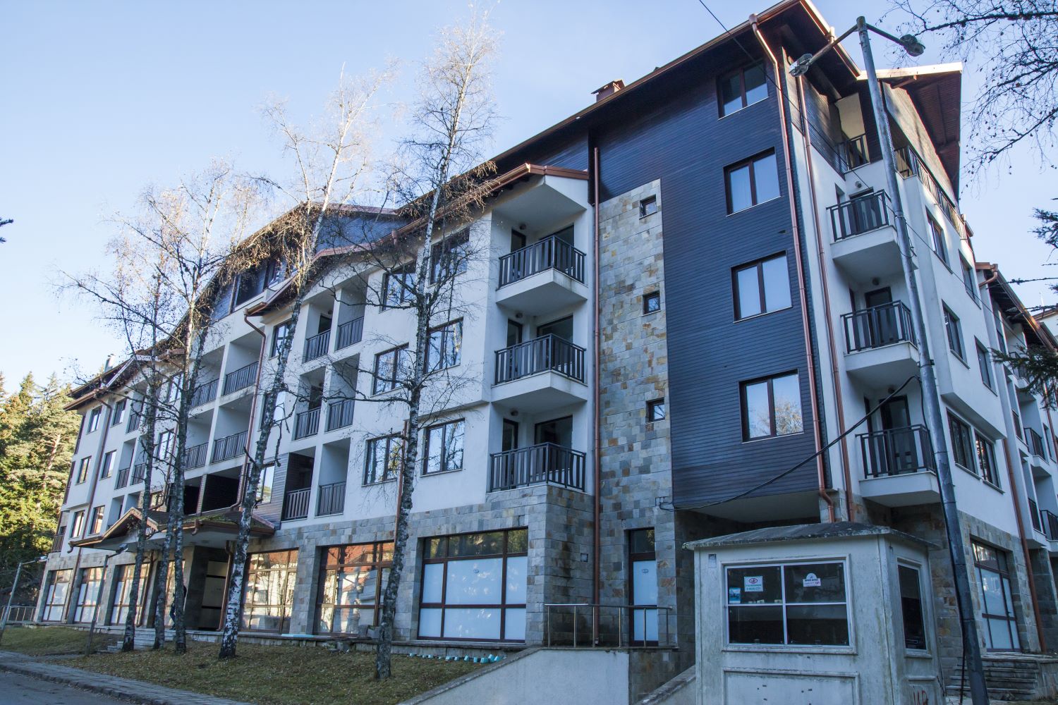 Hotel Borovets Green-Hotel spolja.jpg