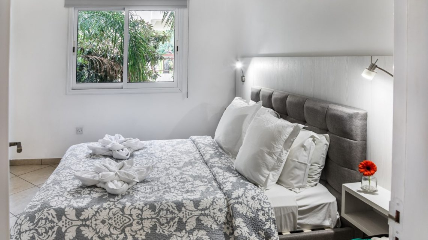 Artemis Cynthia Hotel izgled apartmana sa jednom spavaćom sobom.jpg