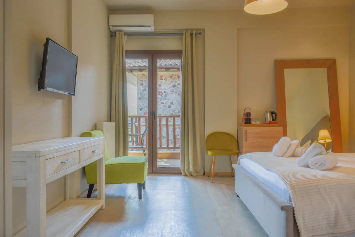 Monastiri Guesthouse superior dvokrevetne sobe.jpg