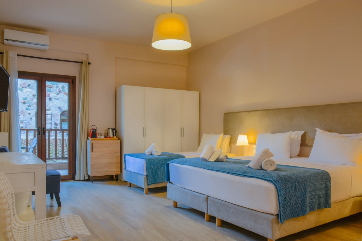 Monastiri Guesthouse superior trokrevetne sobe.jpg