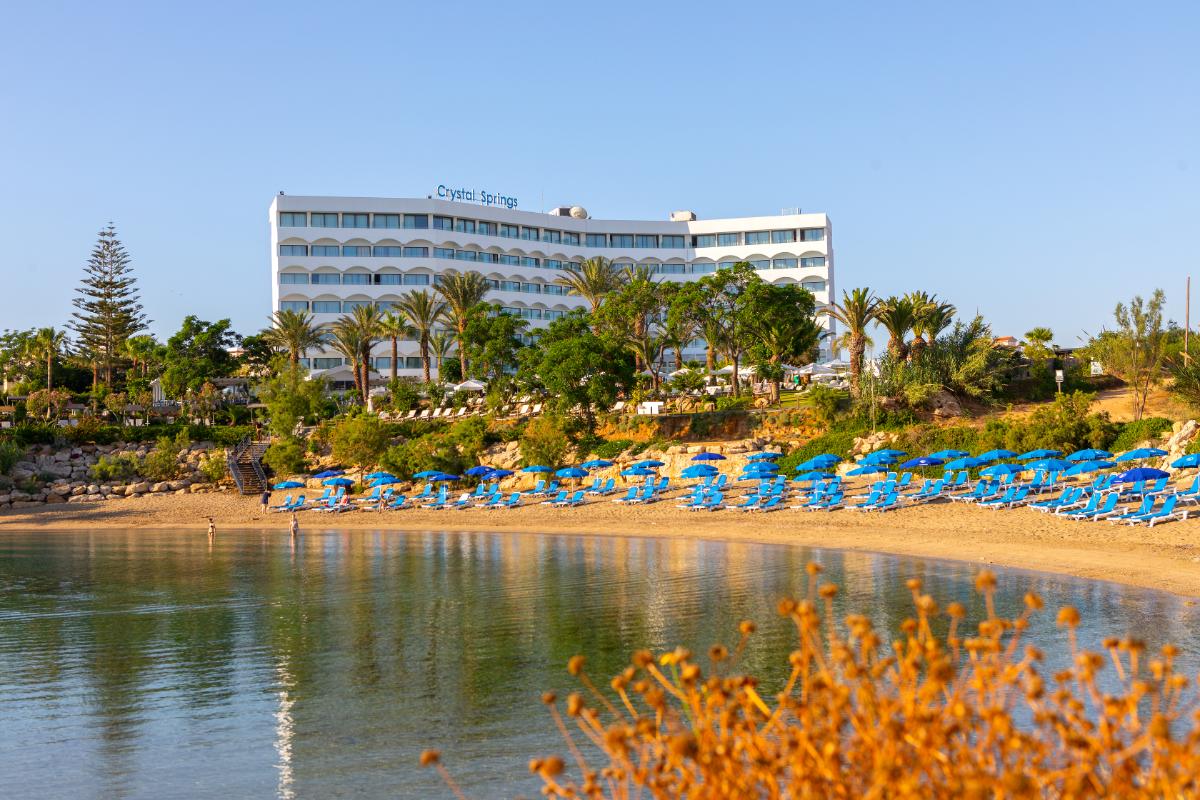 Crystal Spring Beach Hotel plaža.jpg