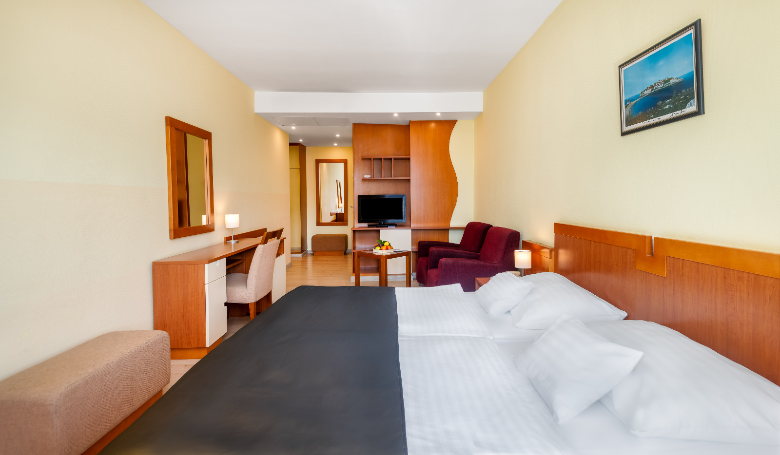 Hotel Hunguest Sun Resort-Klasik standardna soba.jpg