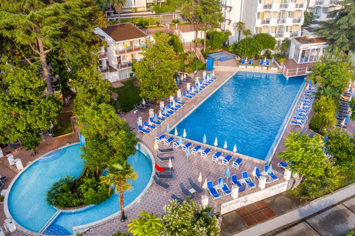 Hunguest Sun Resort-Kompleks bazena.jpg