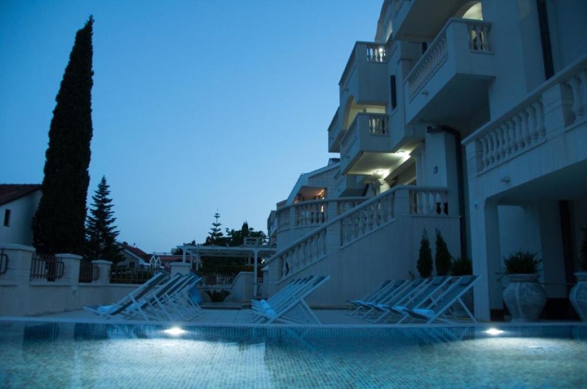 Boutique Hotel Kredo-Bazen.jpg