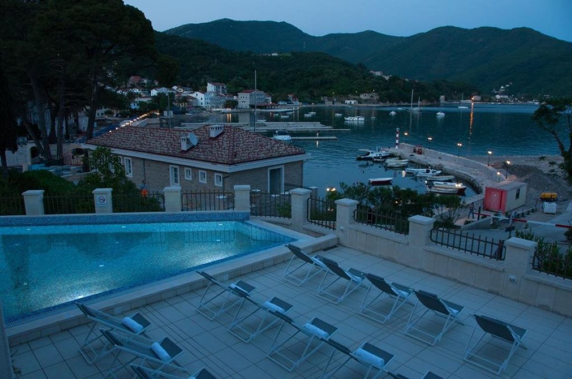 Boutique Hotel Kredo-Nocni izgled.jpg