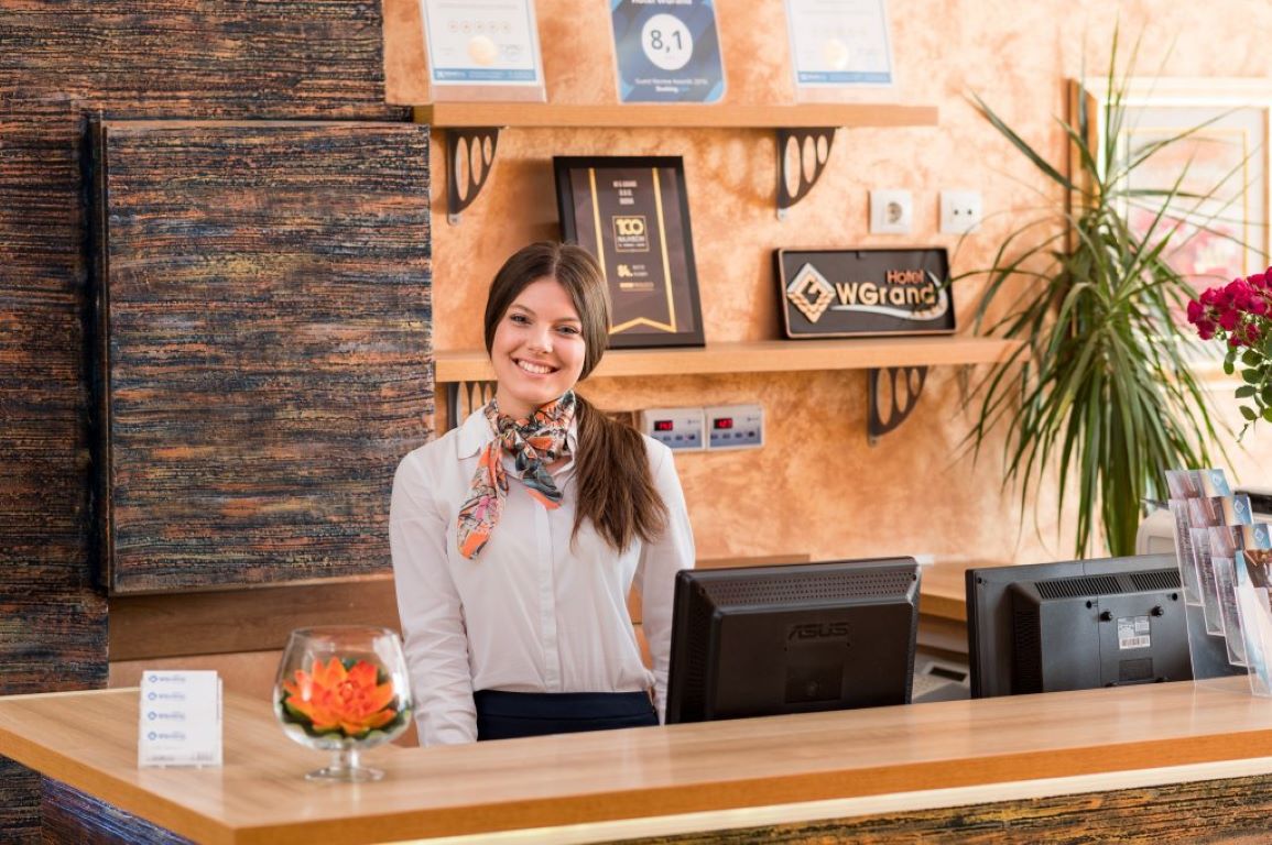 Hotel WGrand-Recepcija.jpg