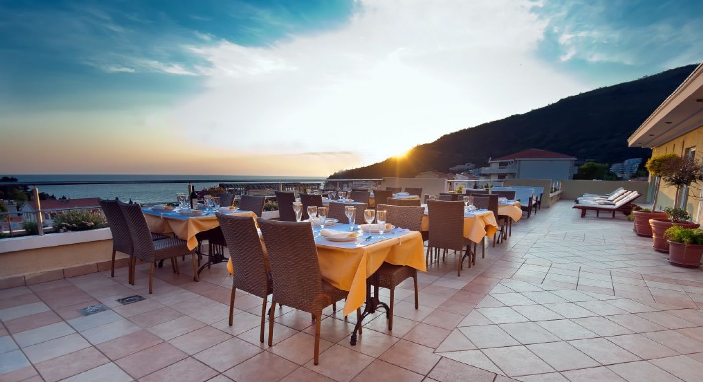 Hotel WGrand-Restoran.jpg