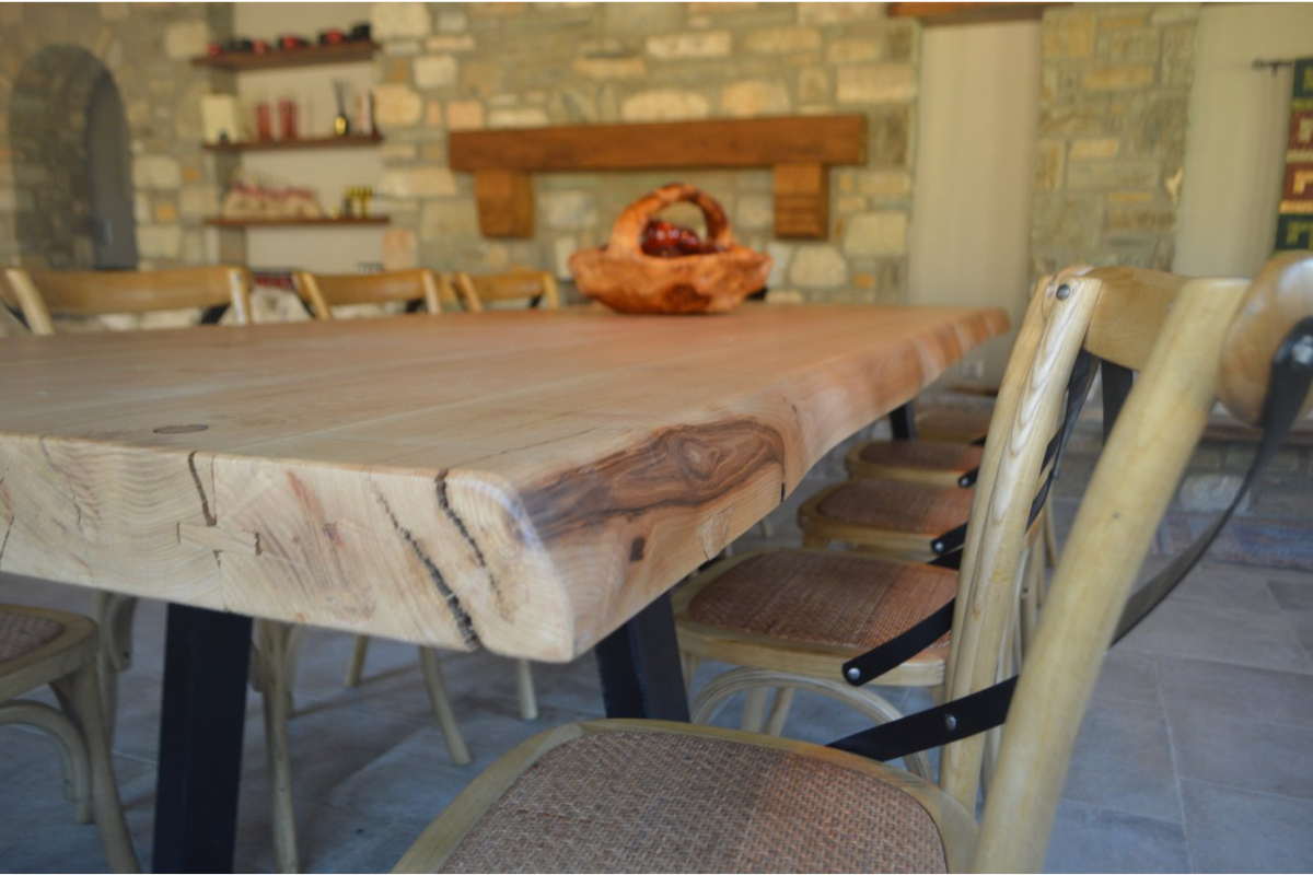Karaiskos Farm zajednički prostor.jpg
