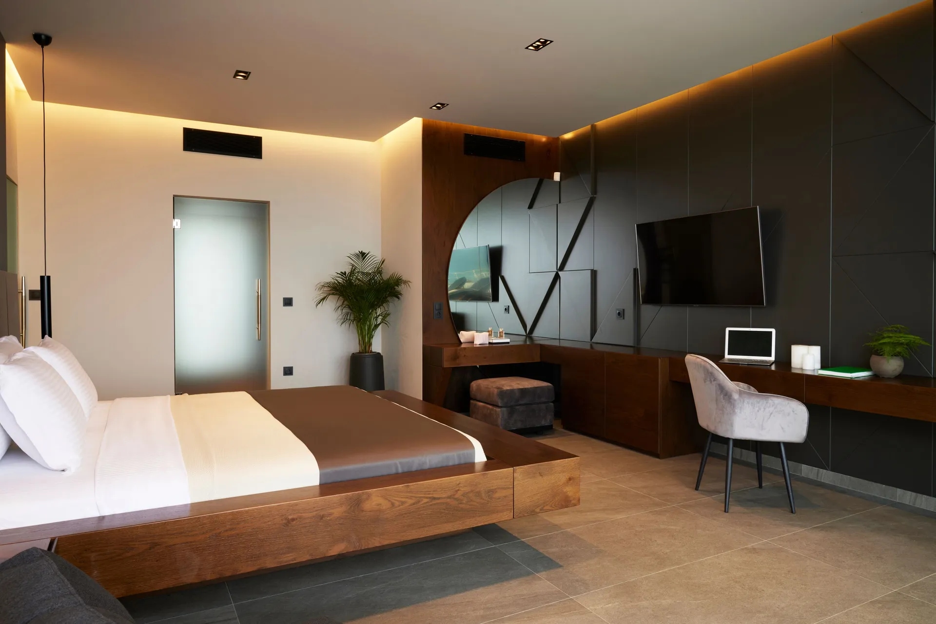 Villa OMNIA - Luxury Bound on Earth spavaća soba.jpg