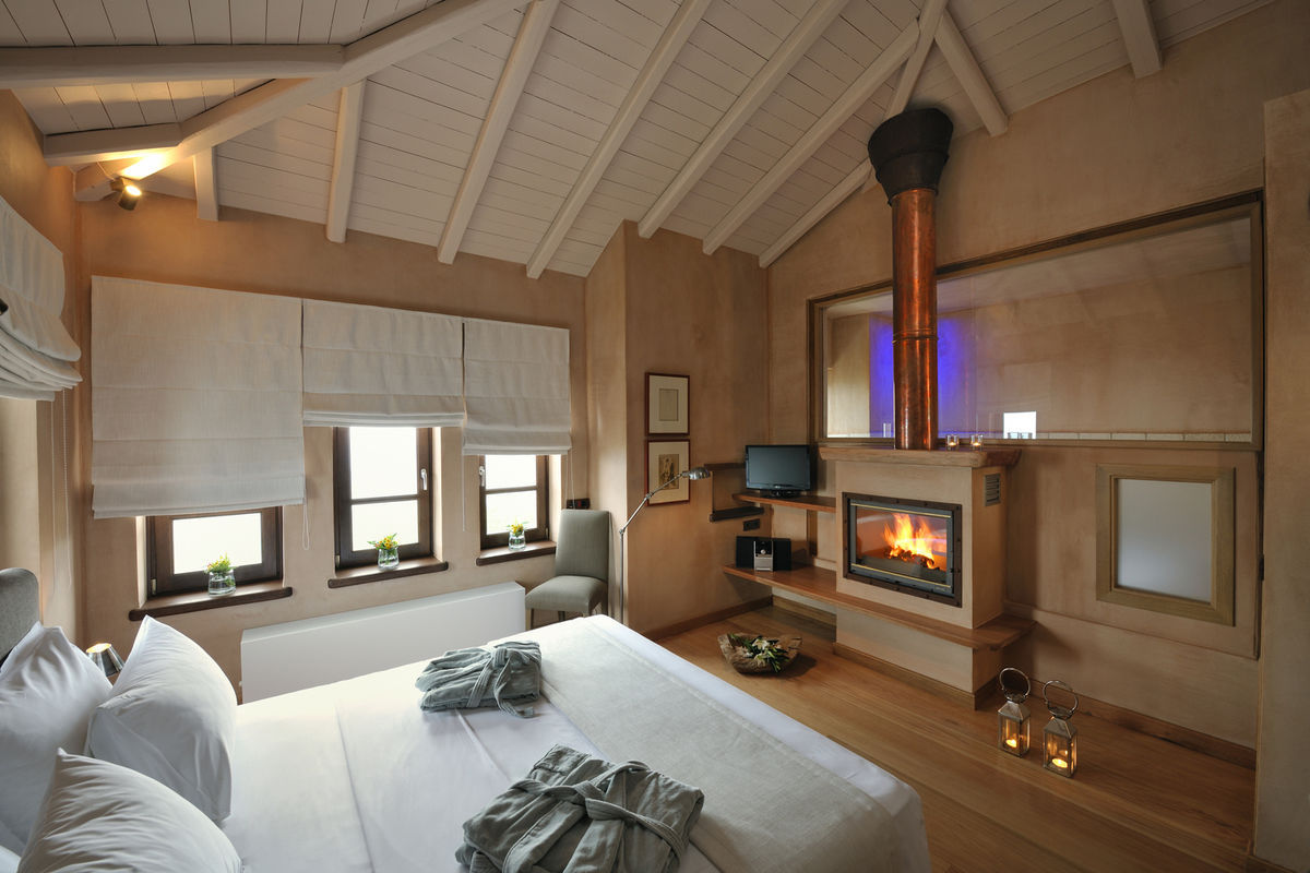 Valeni Boutique Hotel luksuzna soba za mladence.jpg