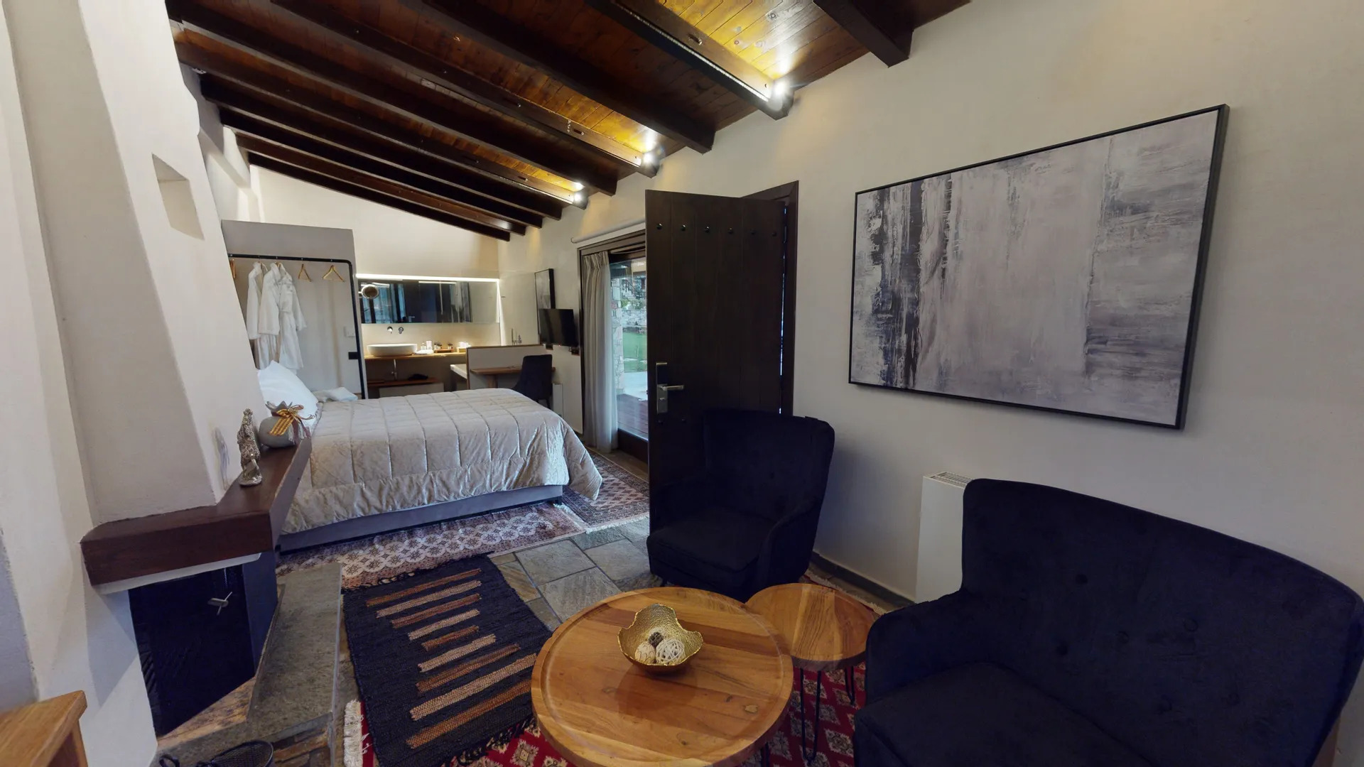 Valeni Boutique Hotel spavaća soba executive apartmana.jpg