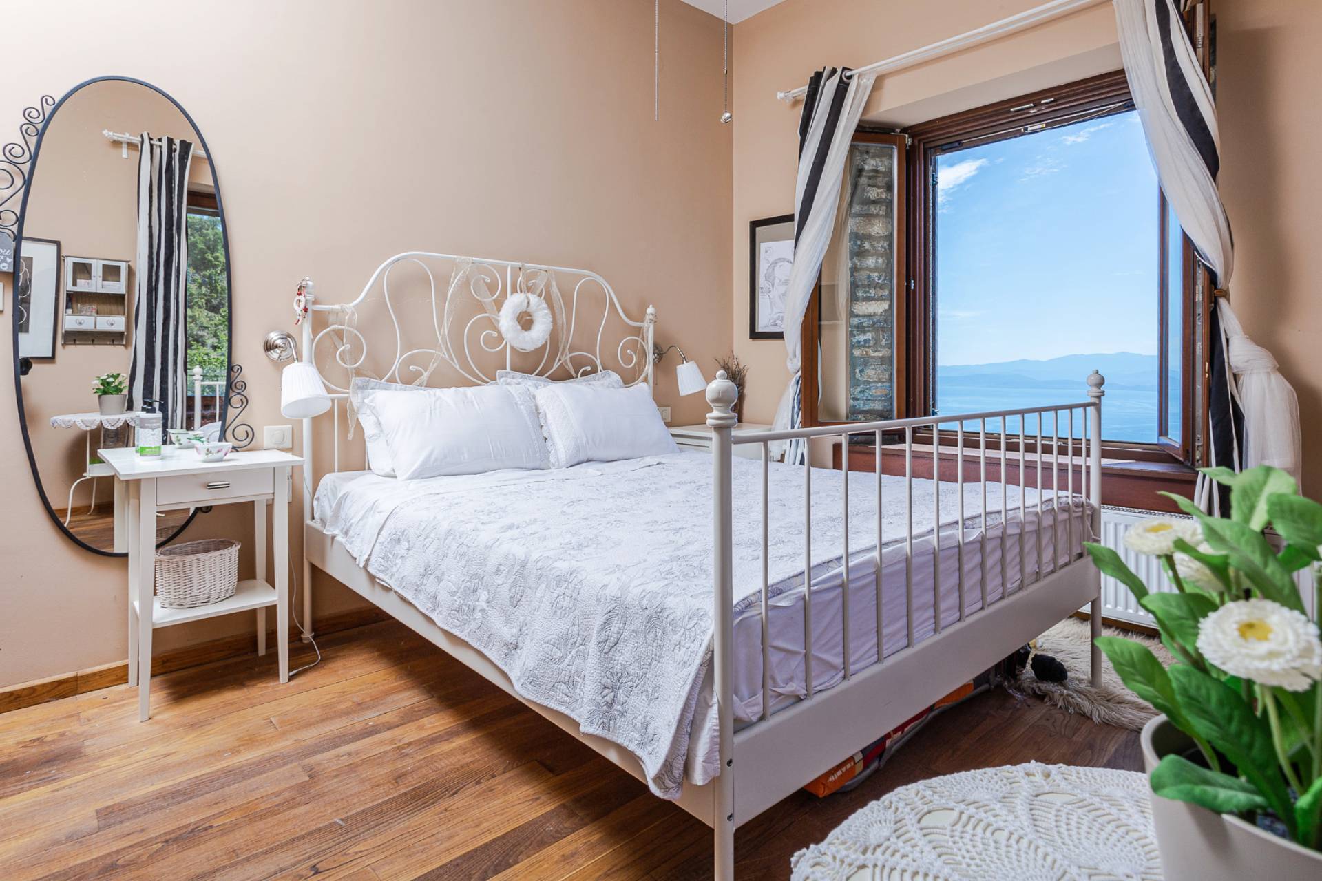 Pelion Homes vila Jasmine spavaća soba.jpg