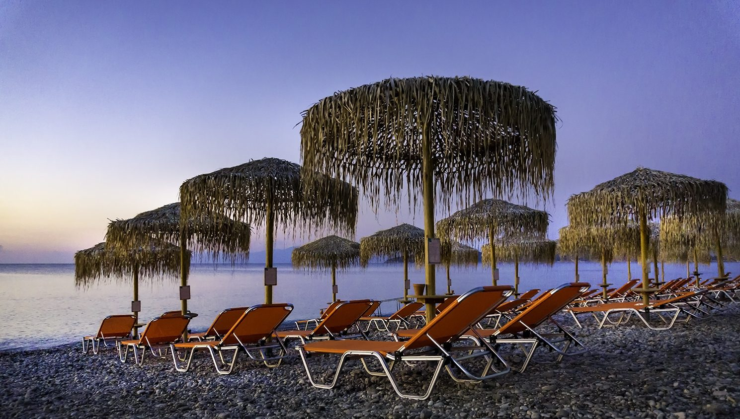 The Grove Seaside hotel plaža.jpg