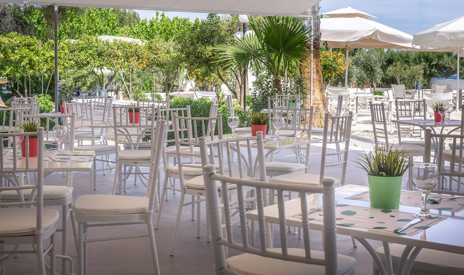The Grove Seaside hotel restoran.jpg