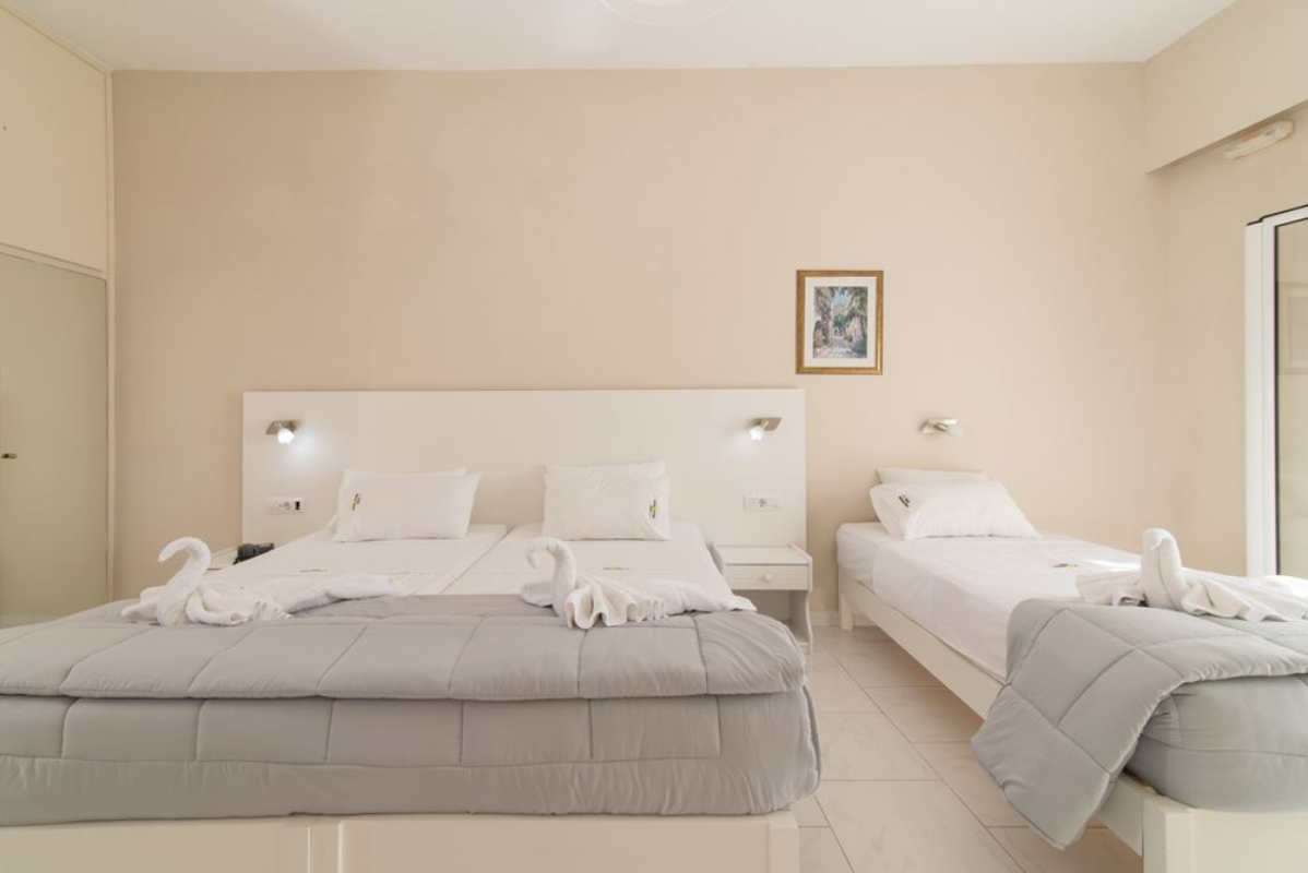 Belussi Beach Hotel & Suites izgled superior sobe.jpg