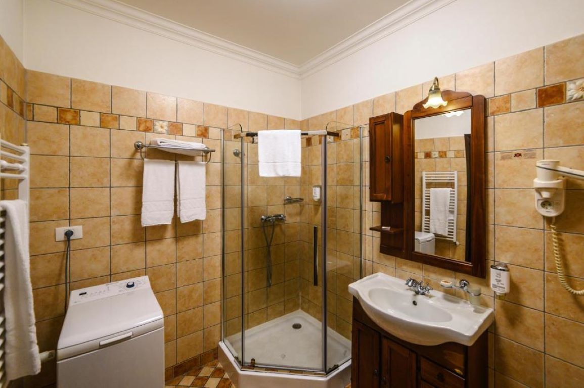 Hotel Iosefin Residence-Kupatilo.jpg