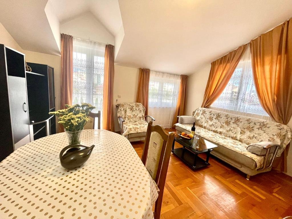 Apartments Elena apartman sa dve spavaće sobe.jpeg