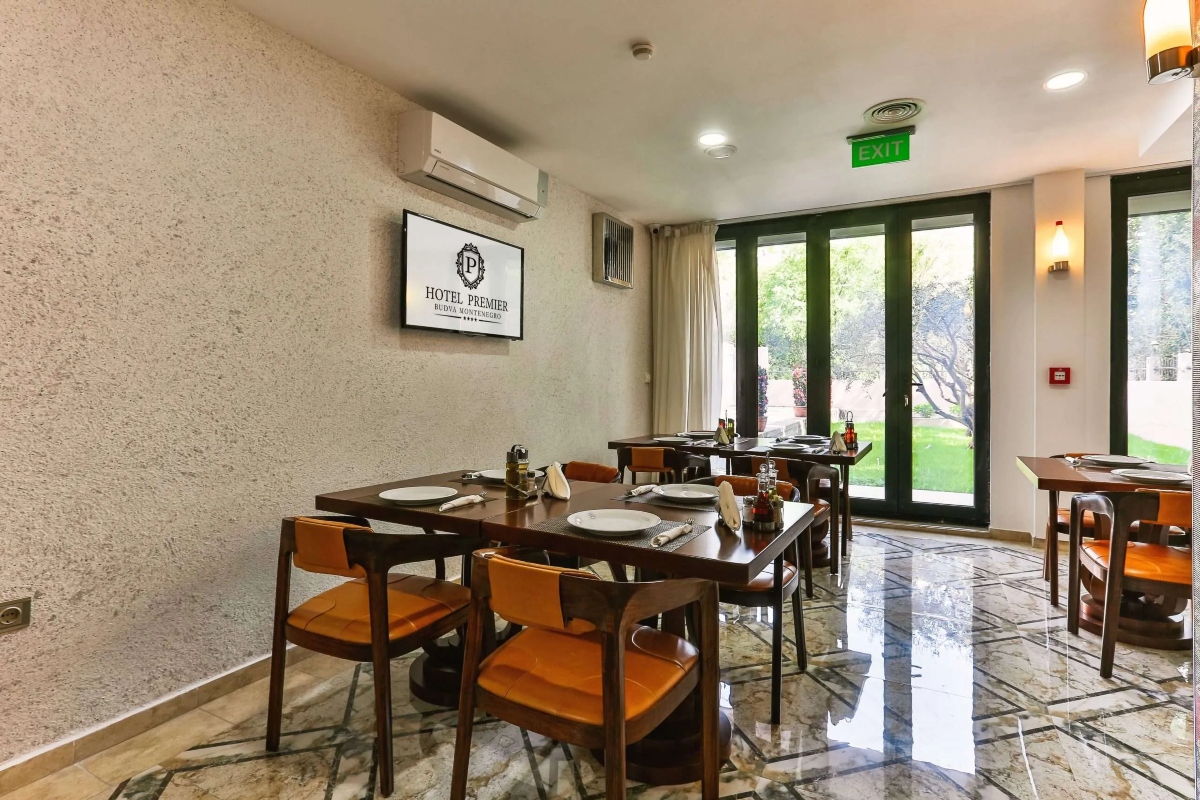 Premier hotel restoran.jpg