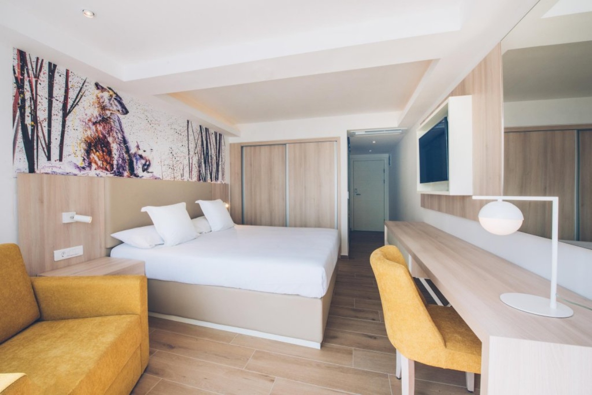 Iberostar Herceg Novi Hotel standradna soba.jpg