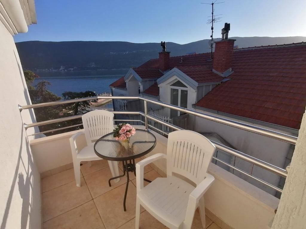 Kukoljac balkon.jpeg