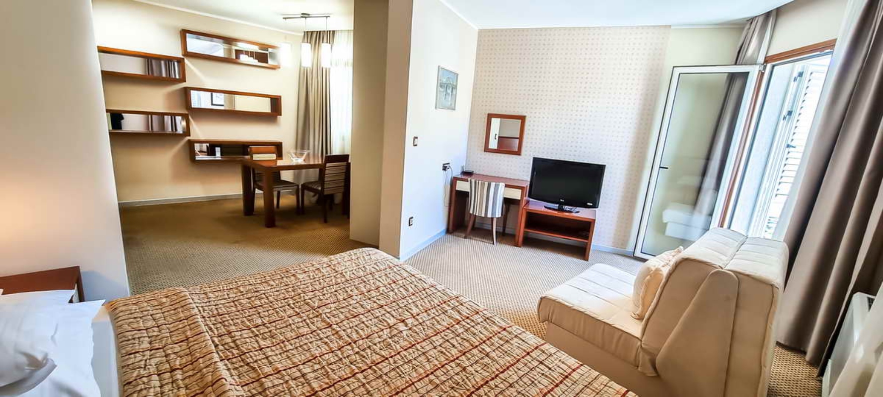 Hotel Del Mar izgled studio apartmana.jpg