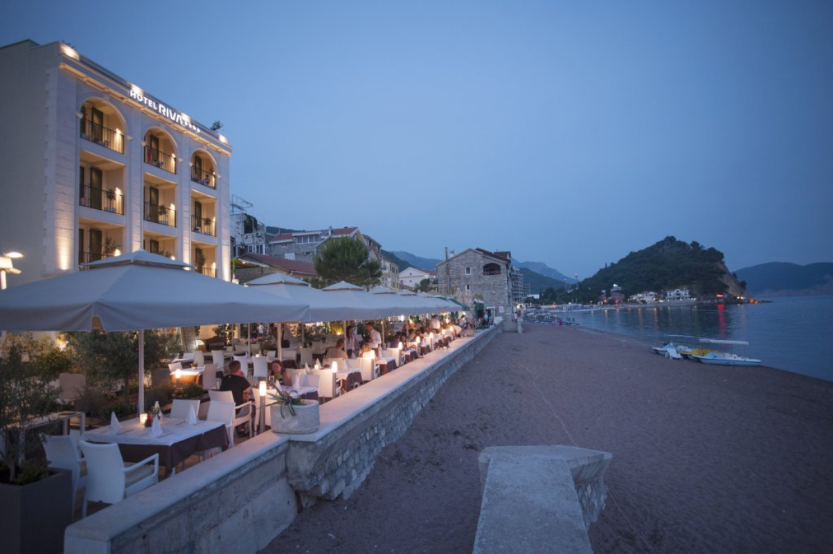 Riva hotel izgled od spolja.jpg