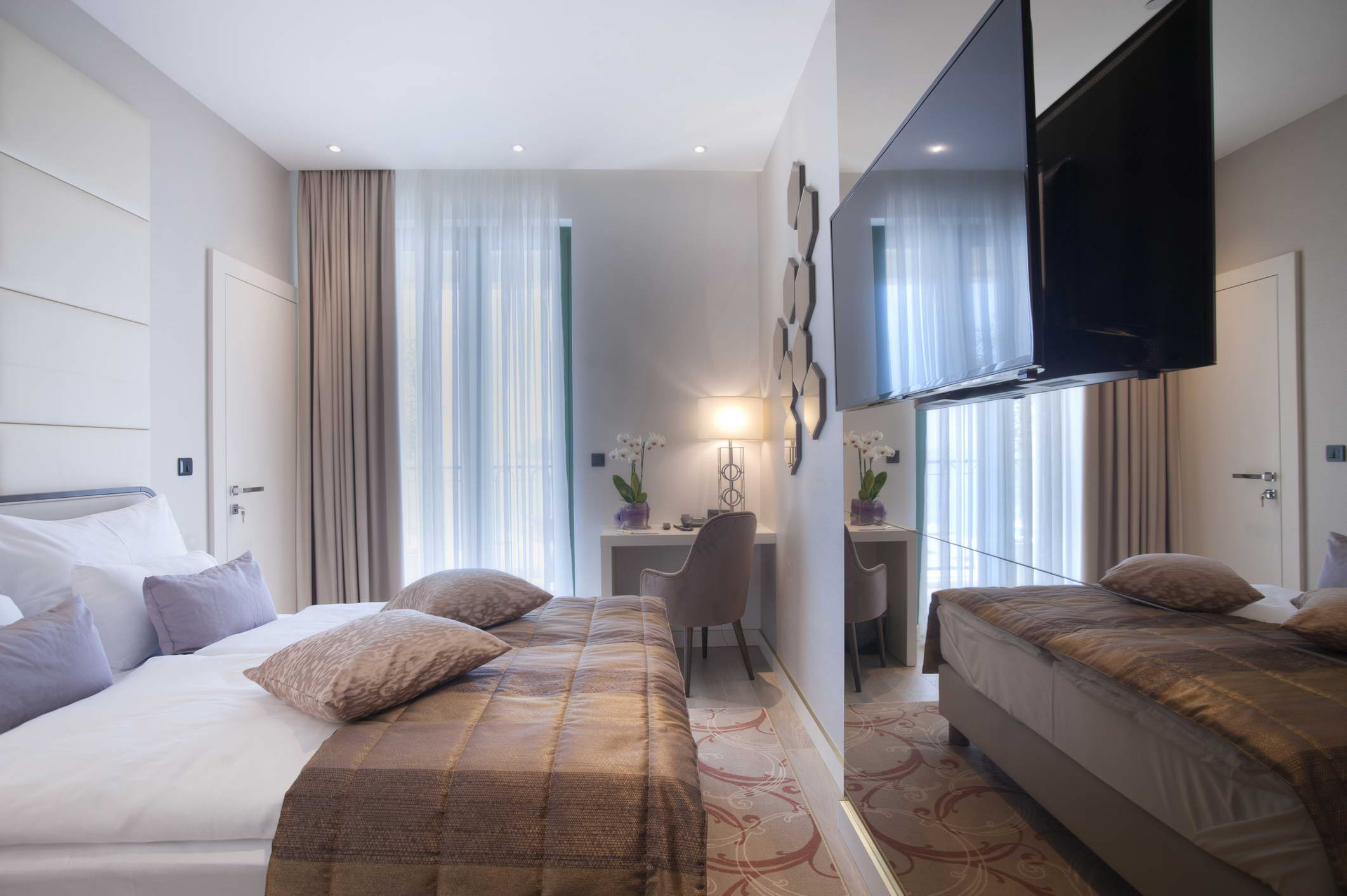 Riva hotel junior soba.jpg