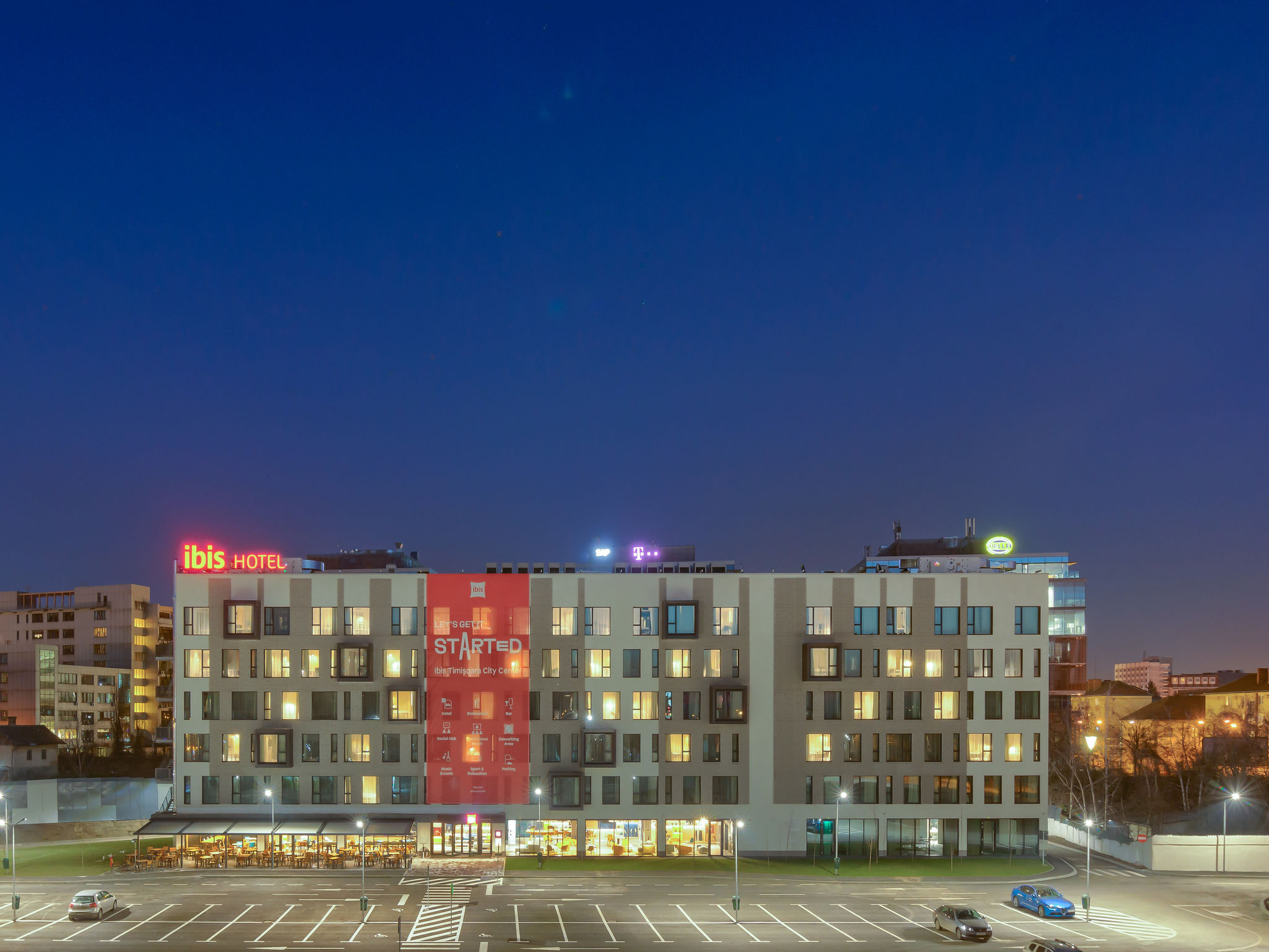 Ibis Timisoara City Center-Nocni izgled.jpg
