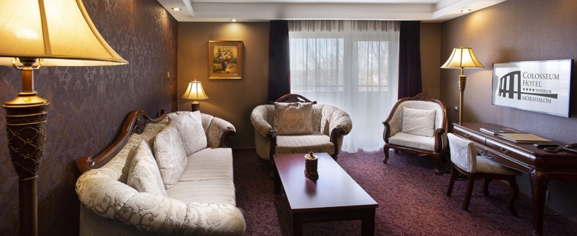 hotel colloseum-presidental suite dnevni boravak.jpg