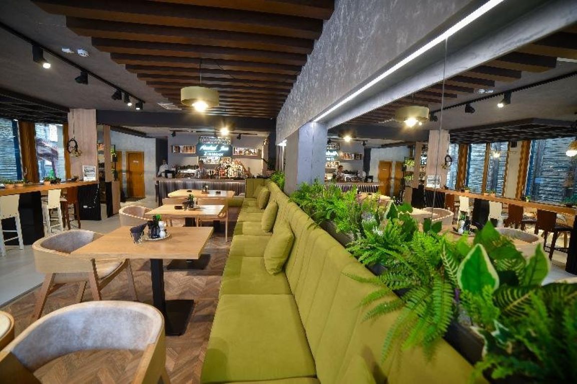 Central Inn Zlatibor-Gastro bar.jpg