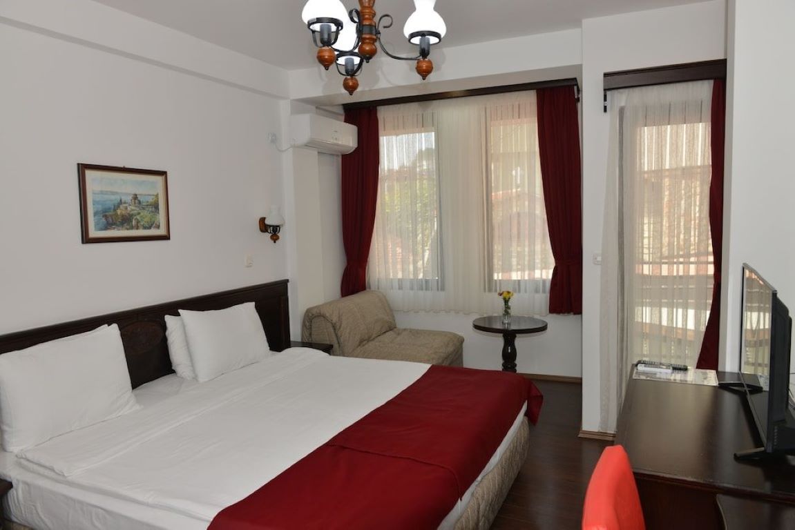 Villa & Winery Mal Sveti Kliment-Deluxe soba.jpg