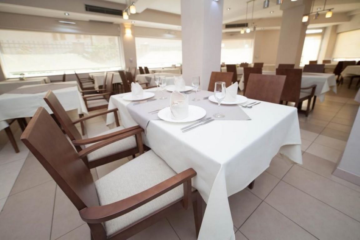 Lebed Hotel-Restoran.jpg