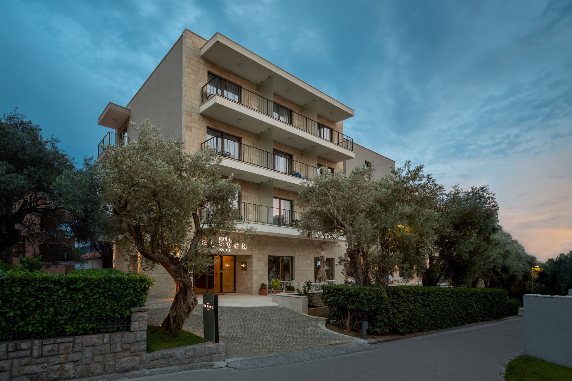 Hotel Eleven spoljni izgled.jpg